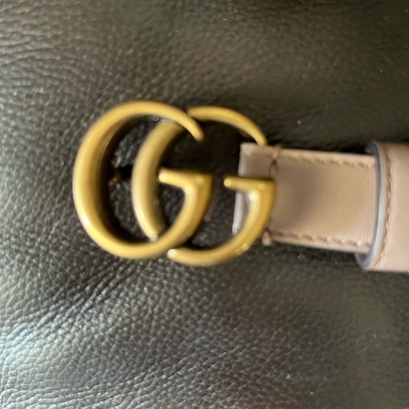 Thin Gucci Belt - Picture 2 of 3